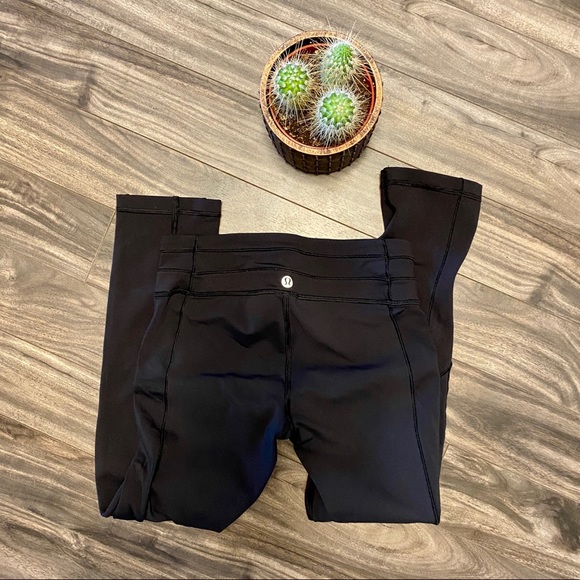 Lululemon give me qi crops - Picture 3 of 4